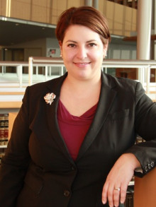 Amanda DiPolvere is Assistant Dean of Admissions and Financial Aid at Penn State Law. 